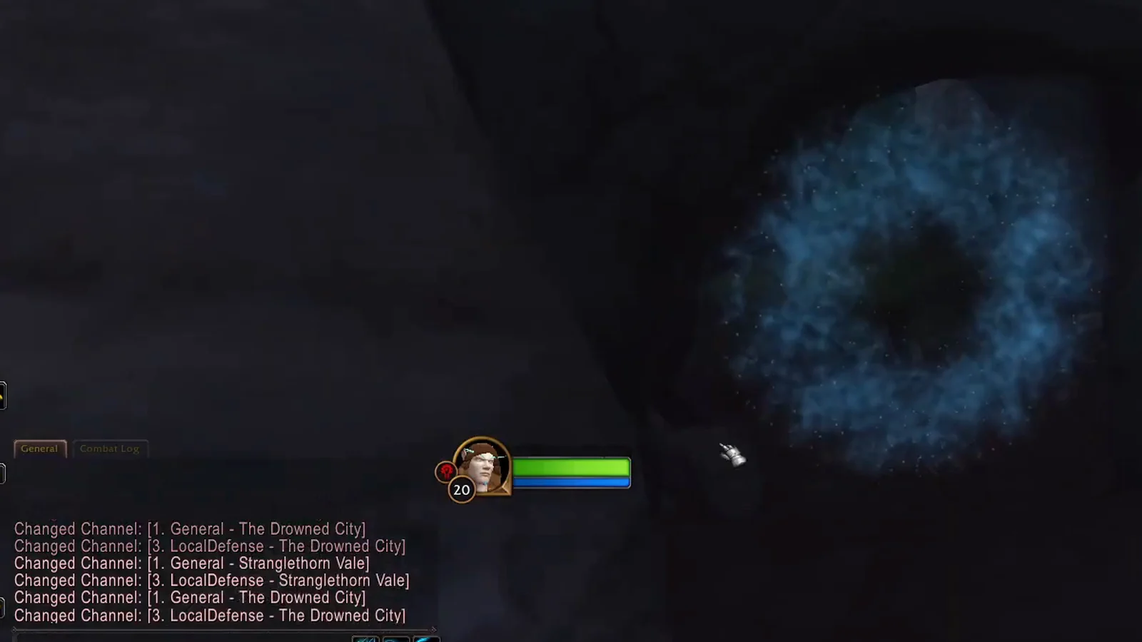 Le portail de Sunken Hollow, la discussion vient de passer sur les canaux de la cité Submergée. Image : Rhysdog.